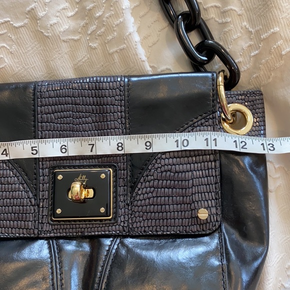 MILLY leather twist lock shoulder bag black gray gold - Picture 11 of 16